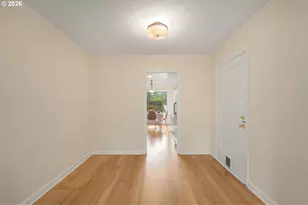 95 SE 87th Ave, Portland, OR 97216 - Photo 20