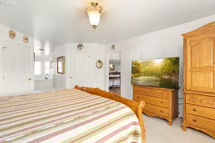 402 Martha Dr, Roseburg North, OR 97495 - Photo 24