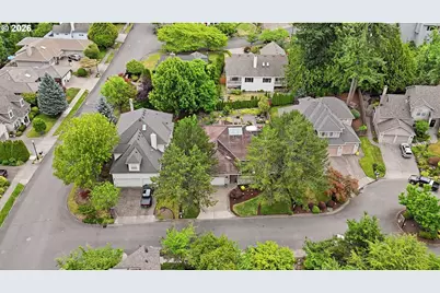 1712 NW Caxton Ct, Portland, OR 97229 - Photo 32