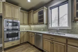 7915 SW Summerton St, Wilsonville, OR 97070 - Photo 16