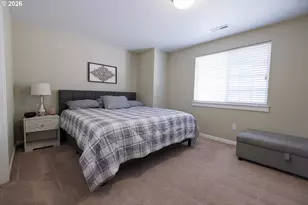 786 N View Dr, Winchester, OR 97495 - Photo 28