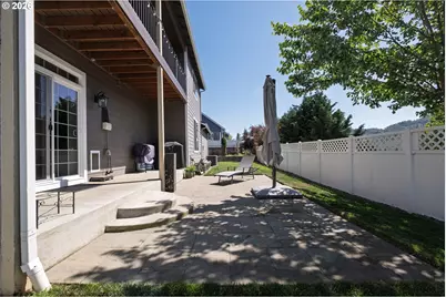786 North View Dr, Winchester, OR 97495 - Photo 42