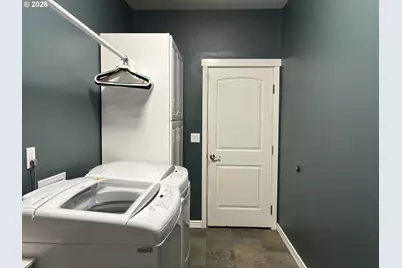 786 North View Dr, Winchester, OR 97495 - Photo 36