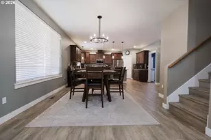786 N View Dr, Winchester, OR 97495 - Photo 4