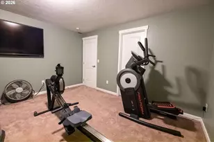 786 N View Dr, Winchester, OR 97495 - Photo 32