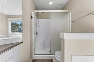 13006 SW Rockingham Dr, Portland, OR 97223 - Photo 22