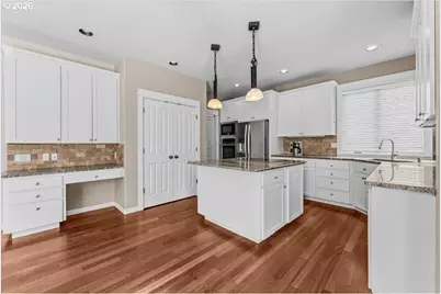 13006 SW Rockingham Dr, Portland, OR 97223 - Photo 8