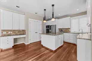13006 SW Rockingham Dr, Portland, OR 97223 - Photo 8