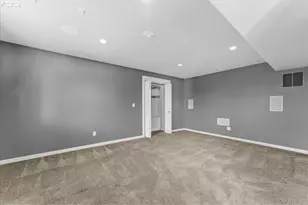 13006 SW Rockingham Dr, Portland, OR 97223 - Photo 34
