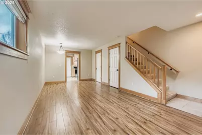 2507 E Burnside St, Portland, OR 97214 - Photo 12