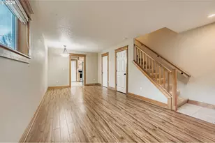 2507 E Burnside St, Portland, OR 97214 - Photo 12