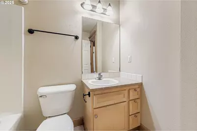 2507 E Burnside St, Portland, OR 97214 - Photo 24