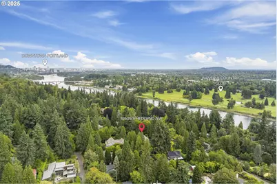 10505 S Hedlund Ave, Portland, OR 97219 - Photo 34