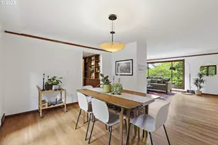 10505 S Hedlund Ave, Portland, OR 97219 - Photo 6