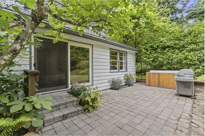 10505 S Hedlund Ave, Portland, OR 97219 - Photo 28