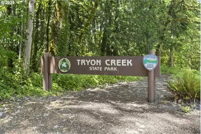 10505 S Hedlund Ave, Portland, OR 97219 - Photo 34