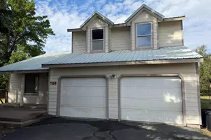 709 N Russell St, Joseph, OR 97846 - Photo 1