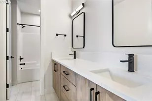 10718 SE 13th Cir, Vancouver, WA 98664 - Photo 32