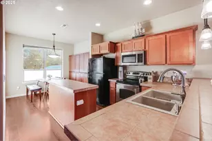 2981 SW 187th Ave, Beaverton, OR 97003 - Photo 6