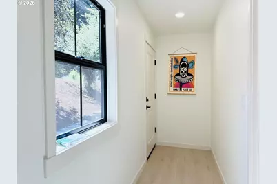 3801 SW Iowa St, Portland, OR 97221 - Photo 26