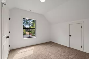 3801 SW Iowa St, Portland, OR 97221 - Photo 32