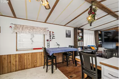 2150 Laura St #111, Springfield, OR 97477 - Photo 8