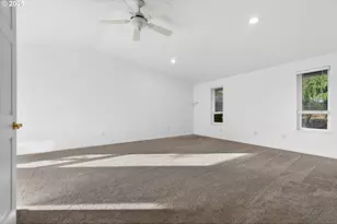 14595 SW 144th Ave, Portland, OR 97224 - Photo 32