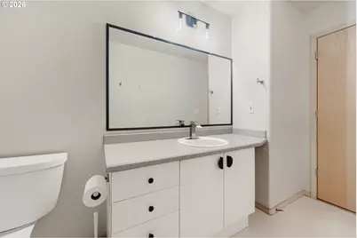 15711 NE Beech St #5B, Portland, OR 97230 - Photo 24