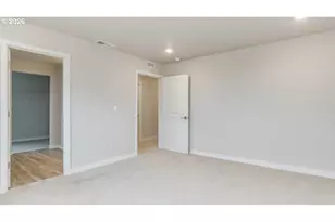 9301 SE Crystal Rose St, Happy Valley, OR 97086 - Photo 28