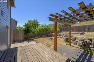2883 NW 2nd St, McMinnville, OR 97128 - Photo 36