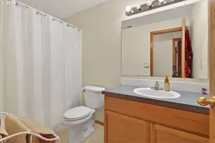 18101 NE 30th Cir, Vancouver, WA 98682 - Photo 38