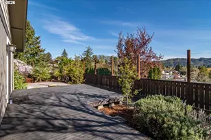 1754 NW Utah Dr, Roseburg, OR 97471 - Photo 32