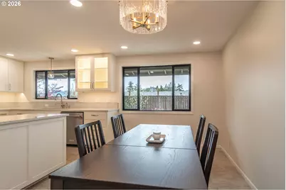 1754 NW Utah Dr, Roseburg, OR 97471 - Photo 12