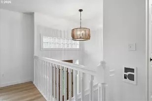 10507 NE 43rd St, Vancouver, WA 98682 - Photo 8