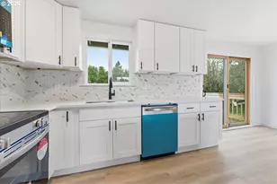 10507 NE 43rd St, Vancouver, WA 98682 - Photo 12