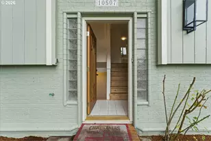 10507 NE 43rd St, Vancouver, WA 98682 - Photo 2