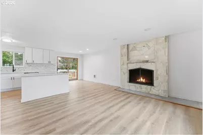 10507 NE 43rd St, Vancouver, WA 98682 - Photo 4