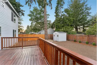 17209 SE Stephens St, Portland, OR 97233 - Photo 46