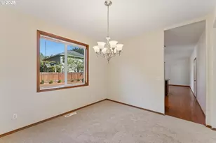 17209 SE Stephens St, Portland, OR 97233 - Photo 14