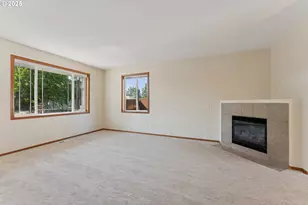 17209 SE Stephens St, Portland, OR 97233 - Photo 8