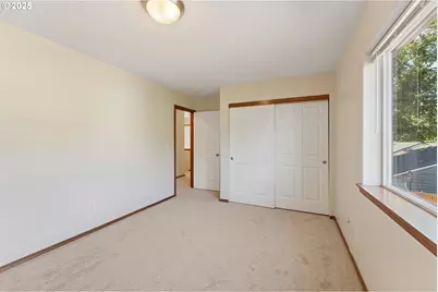 17209 SE Stephens St, Portland, OR 97233 - Photo 36