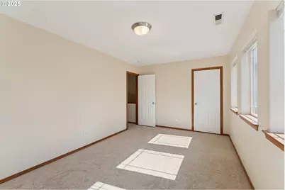 17209 SE Stephens St, Portland, OR 97233 - Photo 34