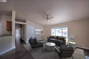 68943 E Cedar Hill Loop, Welches, OR 97067 - Photo 6