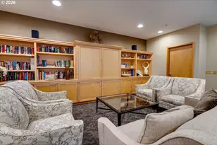 300 W 8th St W, Vancouver, WA 98660 - Photo 32