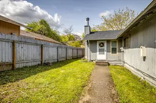 3731 NE 82nd Ave, Portland, OR 97220 - Photo 12