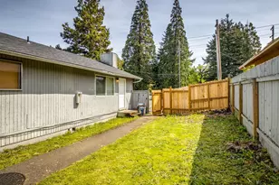 3731 NE 82nd Ave, Portland, OR 97220 - Photo 8