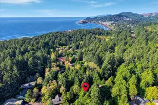 194 SW The Pines Dr, Depoe Bay, OR 97341 - Photo 20