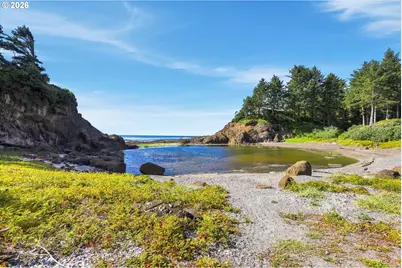 194 SW The Pines Dr, Depoe Bay, OR 97341 - Photo 26