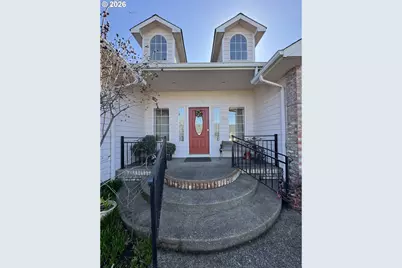 1256 Frogs Leap Ln, Eugene, OR 97404 - Photo 4