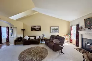 1256 Frogs Leap Ln, Eugene, OR 97404 - Photo 8